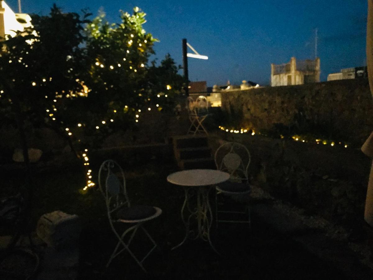 Castello D'Alcontres Guest House 3 Stelle Ницца ди Сицилия Экстерьер фото