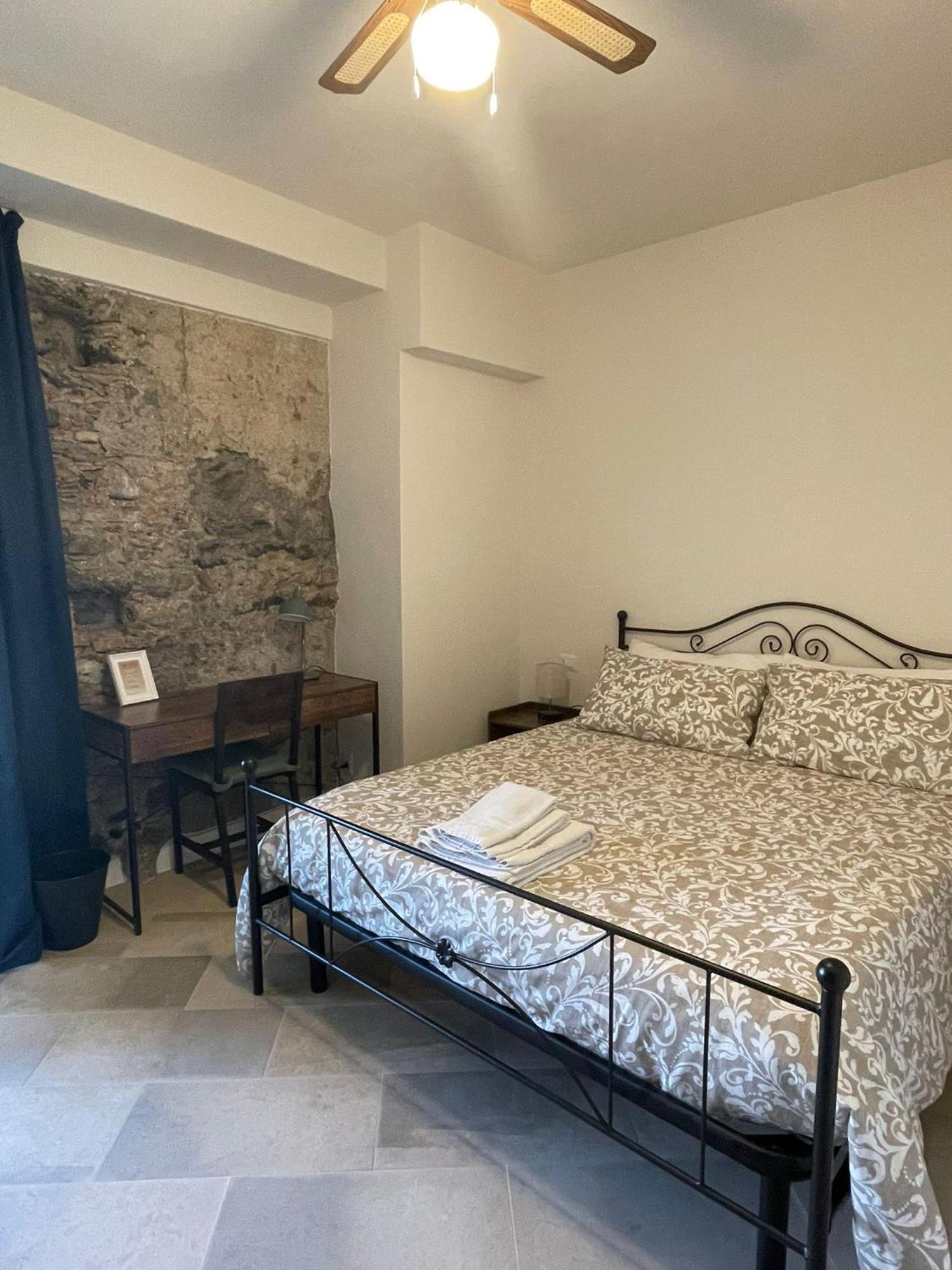 Castello D'Alcontres Guest House 3 Stelle Ницца ди Сицилия Экстерьер фото
