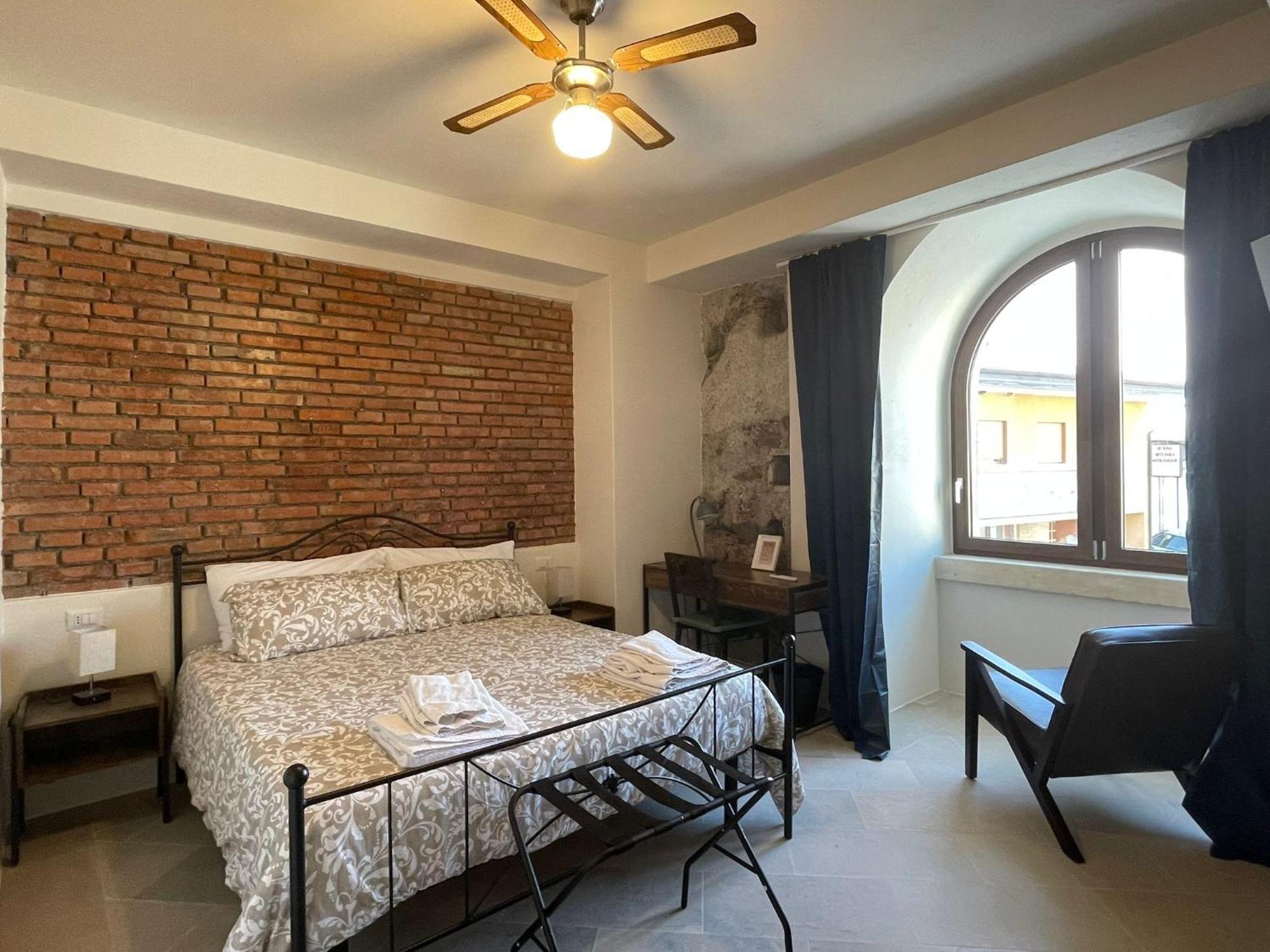 Castello D'Alcontres Guest House 3 Stelle Ницца ди Сицилия Экстерьер фото